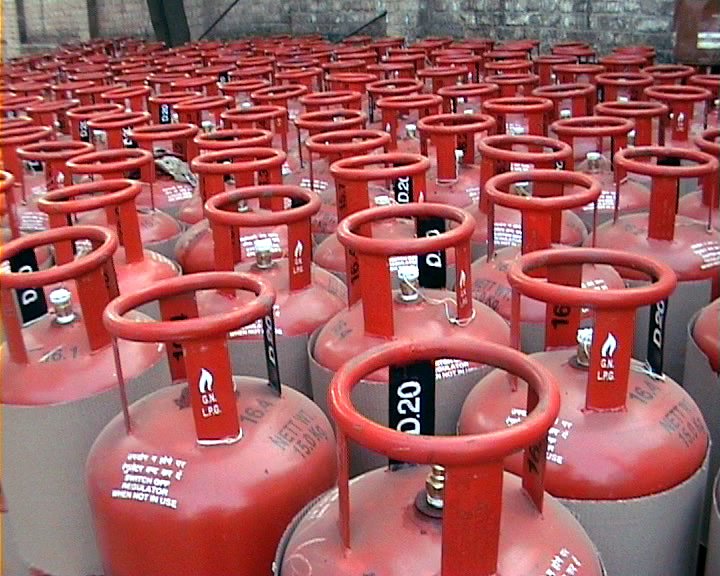 Lpg Rate Hiked By Rs 86 Highest In History