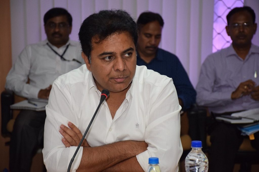 MINISTER KTR ALONG WITH MAHESH AND KORATALATV 9 DISCUSSION PROGRAMME PHOTOS à°à±à°¸à° à°à°¿à°¤à±à°° à°«à°²à°¿à°¤à°