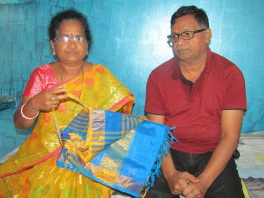 Nalgonda Lady Goes To Consumer Court Over Torn Silk Saree