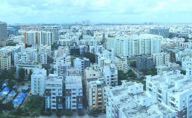 Hyderabad GHMC  issues over 18 105 building  plans  during 
