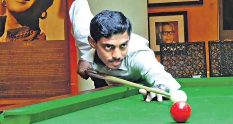  Naresh Hussain score facile wins in Snooker Championship