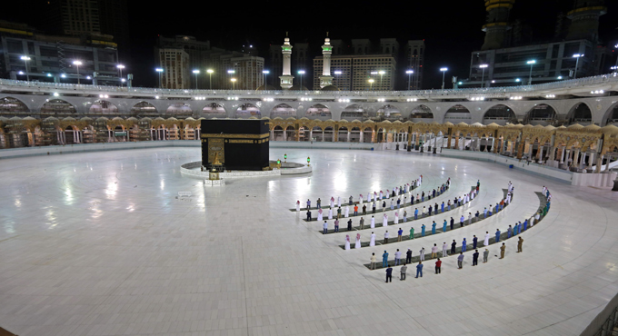 Saudi to open grand mosques in Makkah, Madina gradually