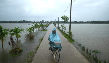 90 dead, 34 missing in central Vietnam's floods, landslides