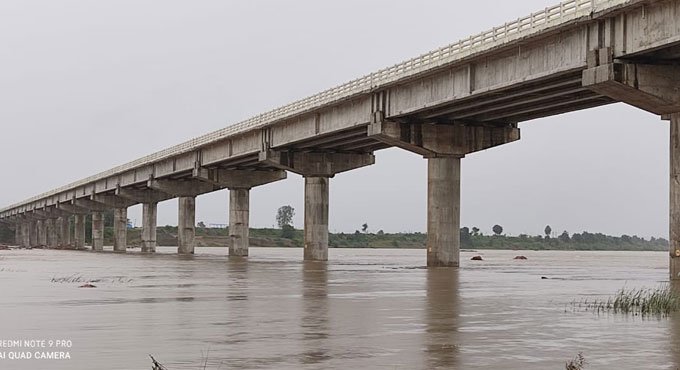 Minister inaugurates Bornapalli bridge in Jagitial