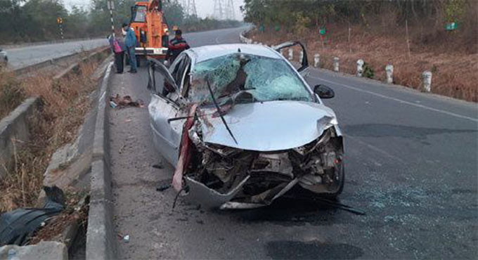 Jewellery-shop-owners_road-accident
