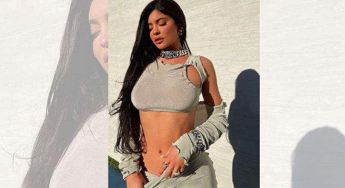 Kylie Jenner flaunts perfect winged eyeliner in latest Instagram post -  Telangana Today