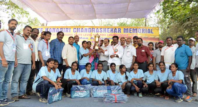 Warangal, Mahabubnagar triumph in TS Kho-Kho championship