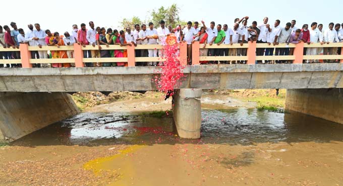 Godavari water reaches Pakhal lake