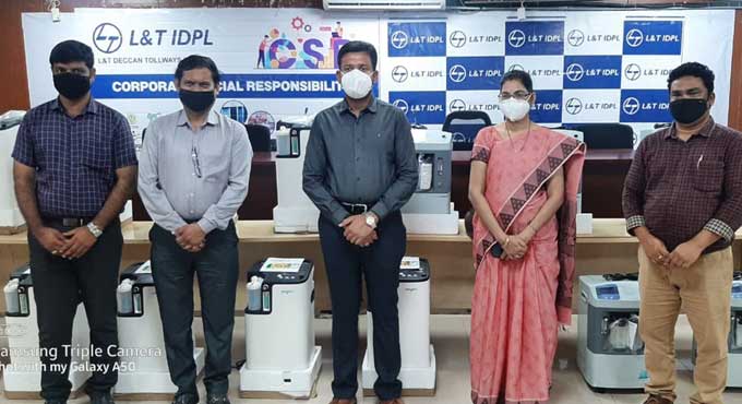 Sangareddy: Deccan Tollways Limited donates 15 oxygen concentrators