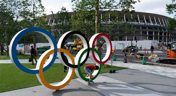 Tokyo Olympics: No group photograph during medal presentation