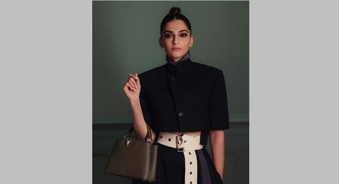 Sonam Kapoor looks stunning on Vogue India cover-Telangana Today