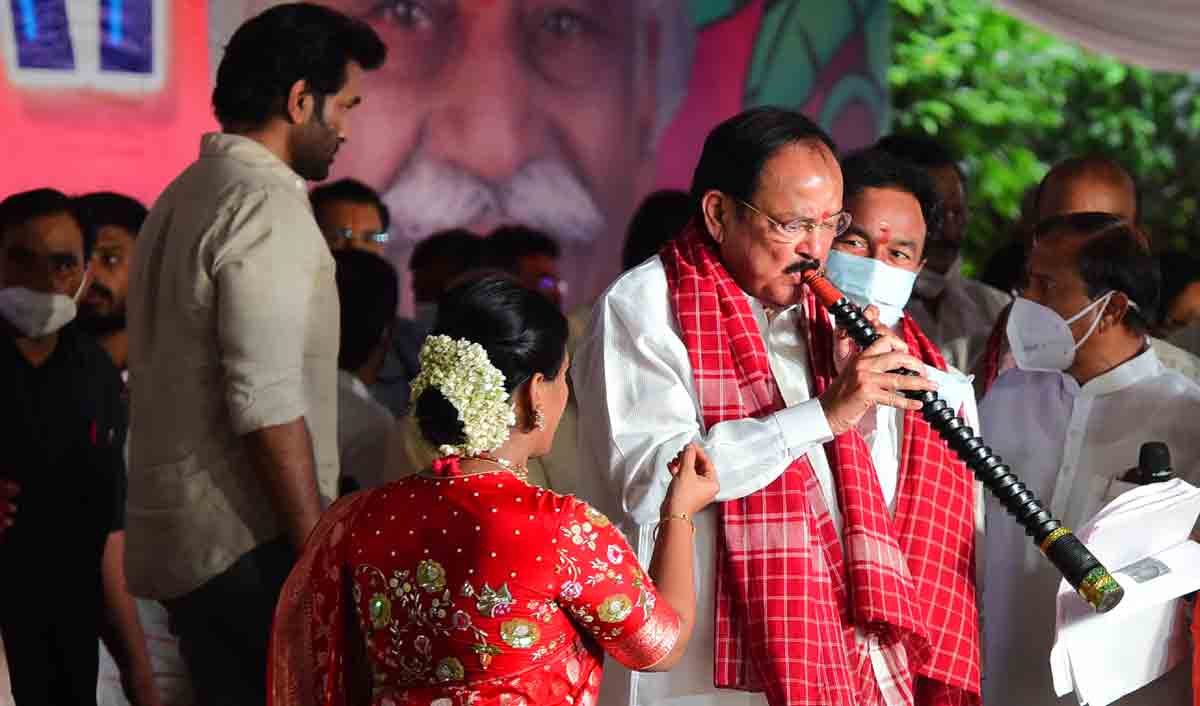 Youth should be made aware of India traditions, culture: Venkaiah Naidu