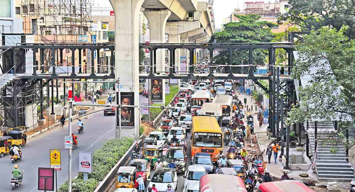 Seven new Foot over Bridges to dot Hyderabad