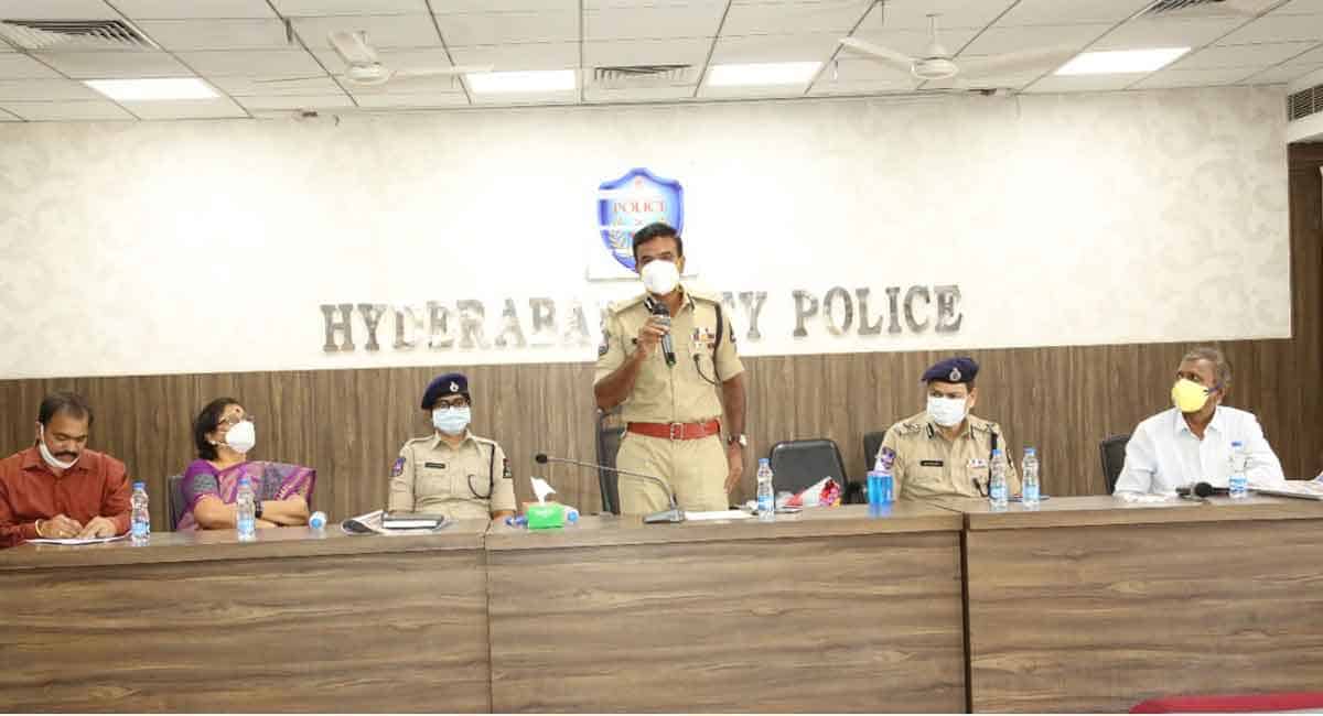 Strictly adhere to Covid safety protocols, Hyderabad CP to personnel