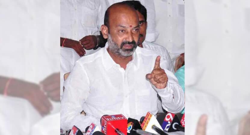 Bandi Sanjay demands release of funds for fee reimbursement