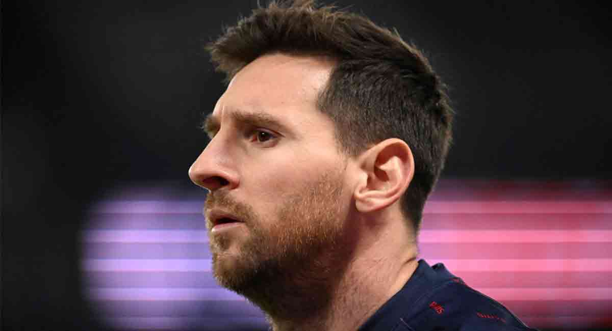 Lionel Messi tests COVID positive along with 3 other PSG players