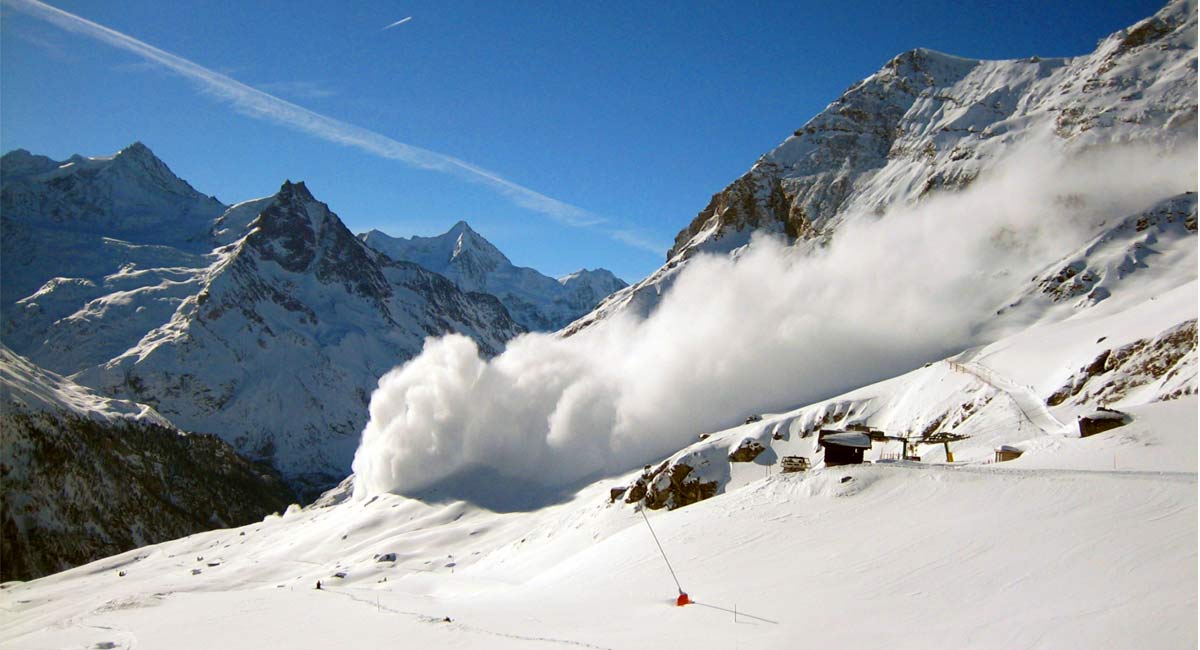 Avalanche hits army patrol in Arunachal, 7 trapped