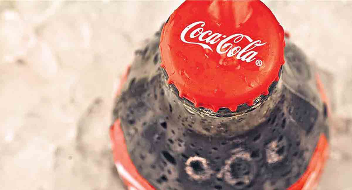 Coca-Cola celebrates 25th anniversary