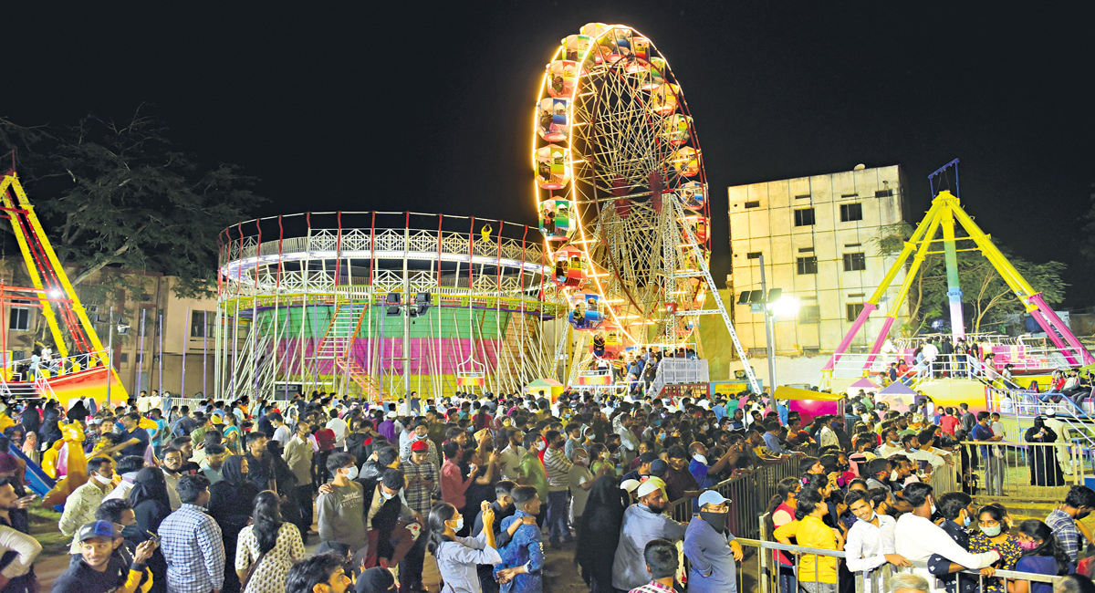 Hyderabad: Numaish begins on a positive note, over 40k visit the annual  fair - Telangana Today