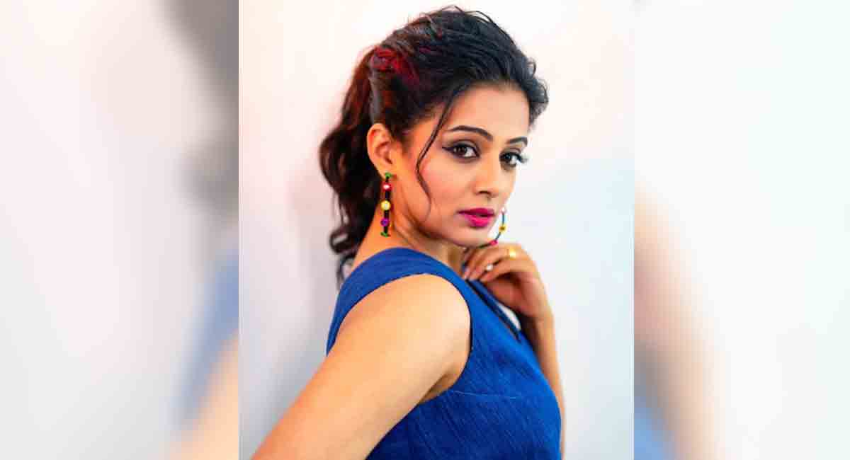 Priyamani thrilled about her Telugu OTT debut ‘Bhamakalapam’