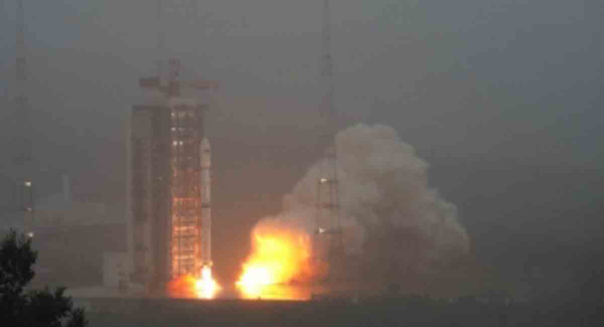China’s new-generation rocket sends 22 satellites into space
