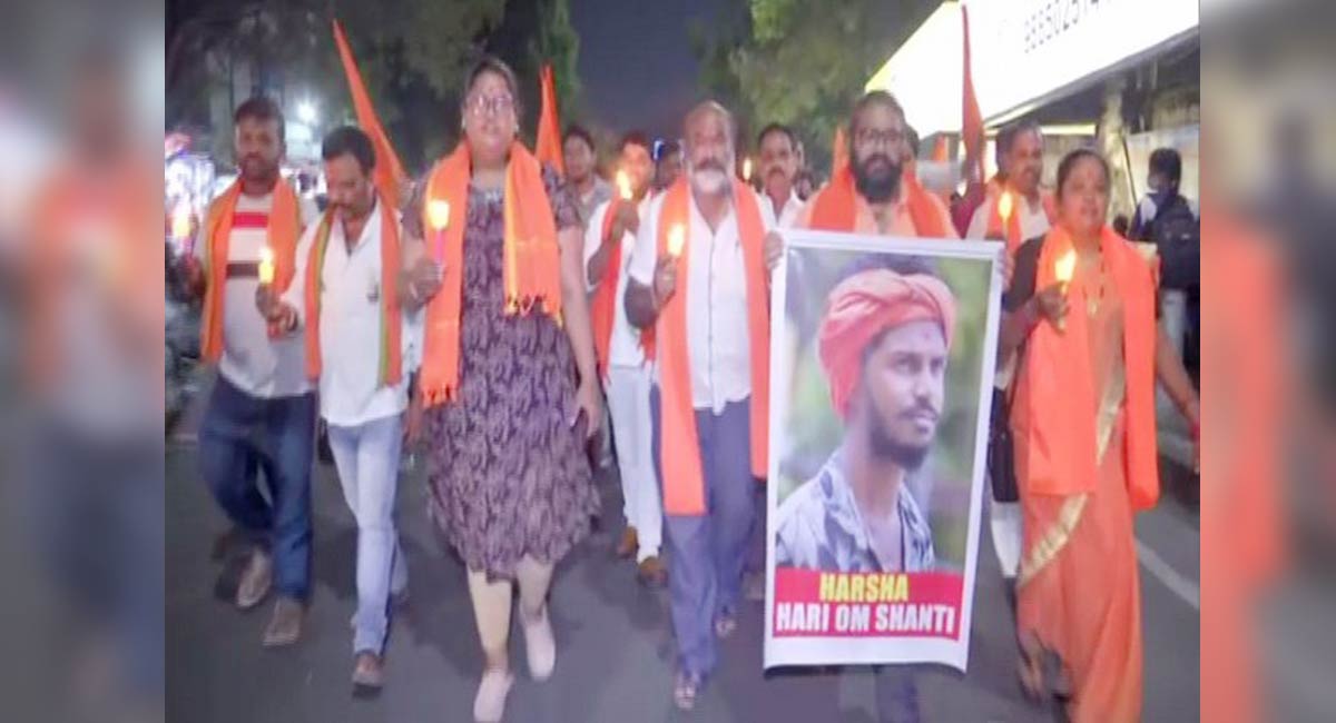 VHP, Bajrang Dal hold ‘Mashal Rally’ in Hyderabad over activist’s murder