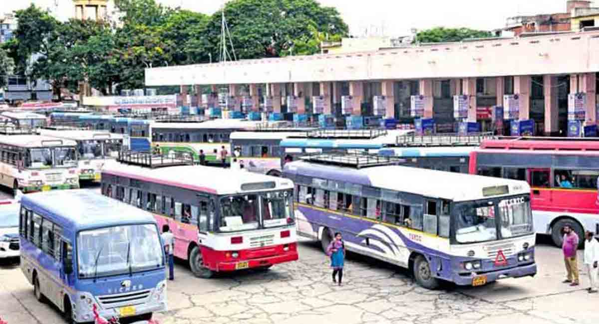 In much relief to IT employees, TSRTC starts mini AC buses from JNTU to WaveRock