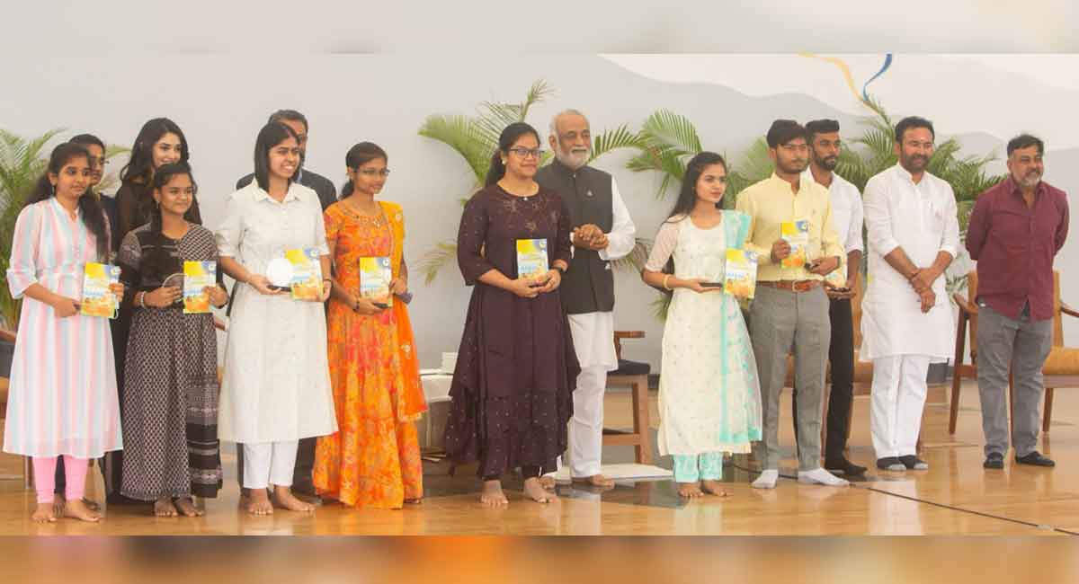 Heartfulness Essay prize distribution ceremony held in Hyderabad