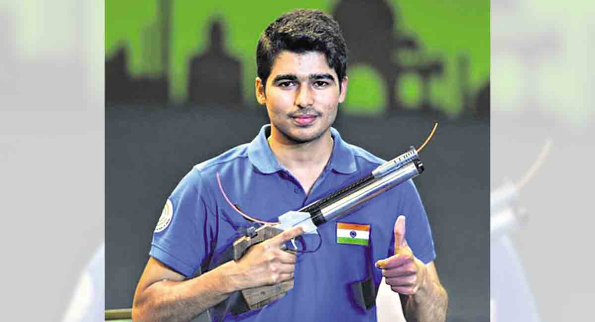 ISSF World Cup: Saurabh wins gold in 10m air pistol event