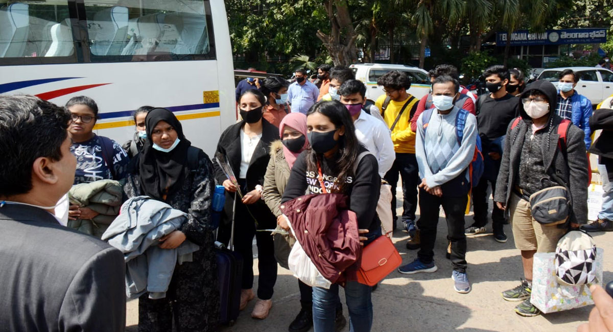 Thirty more Telangana students return from Ukraine