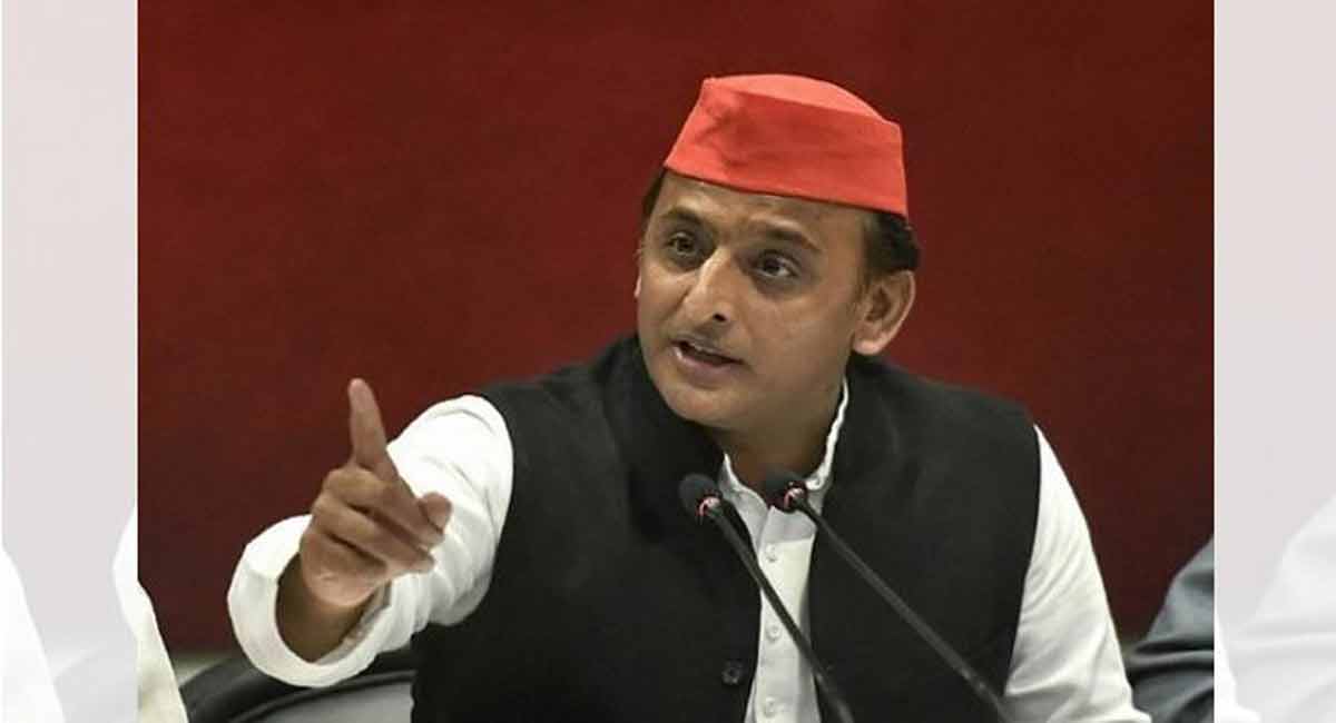 Akhilesh Yadav extends support to CM KCR's fight against BJP-led Centre -  Telangana Today