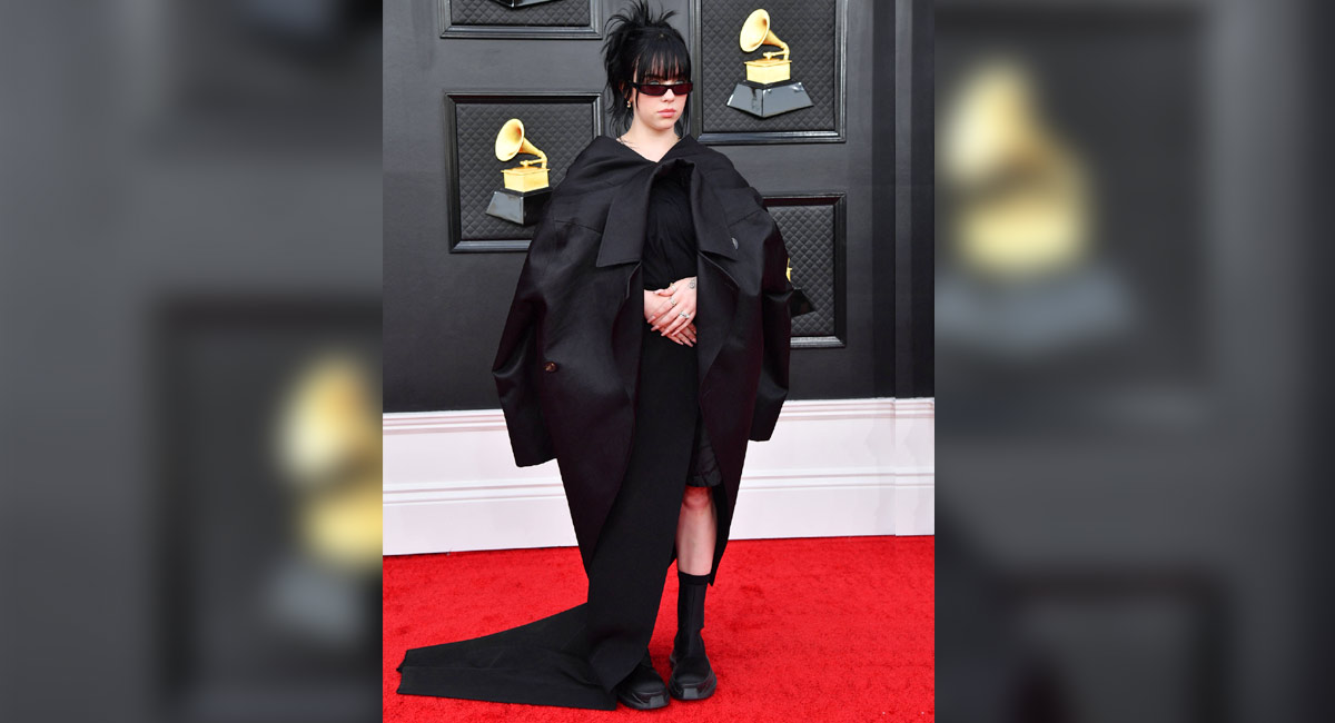 Billie Eilish’s quirky all-black look at Grammys 2022 garners attention