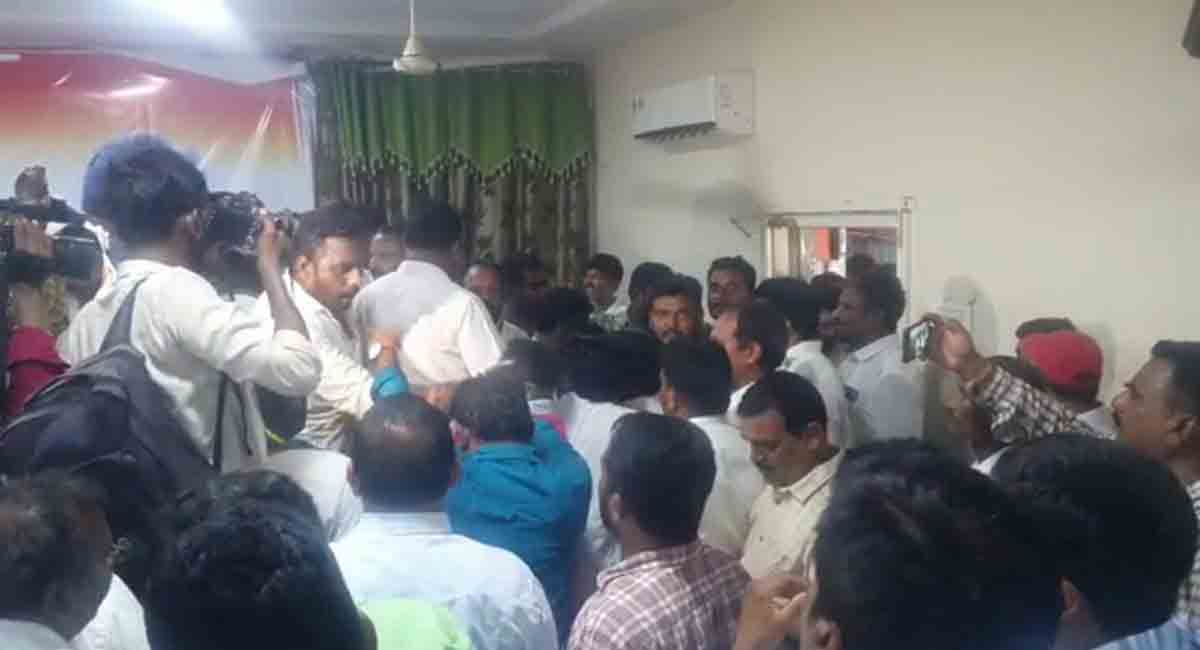 Differences to the fore in Khammam district Congress, fracas at Revanth’s meeting