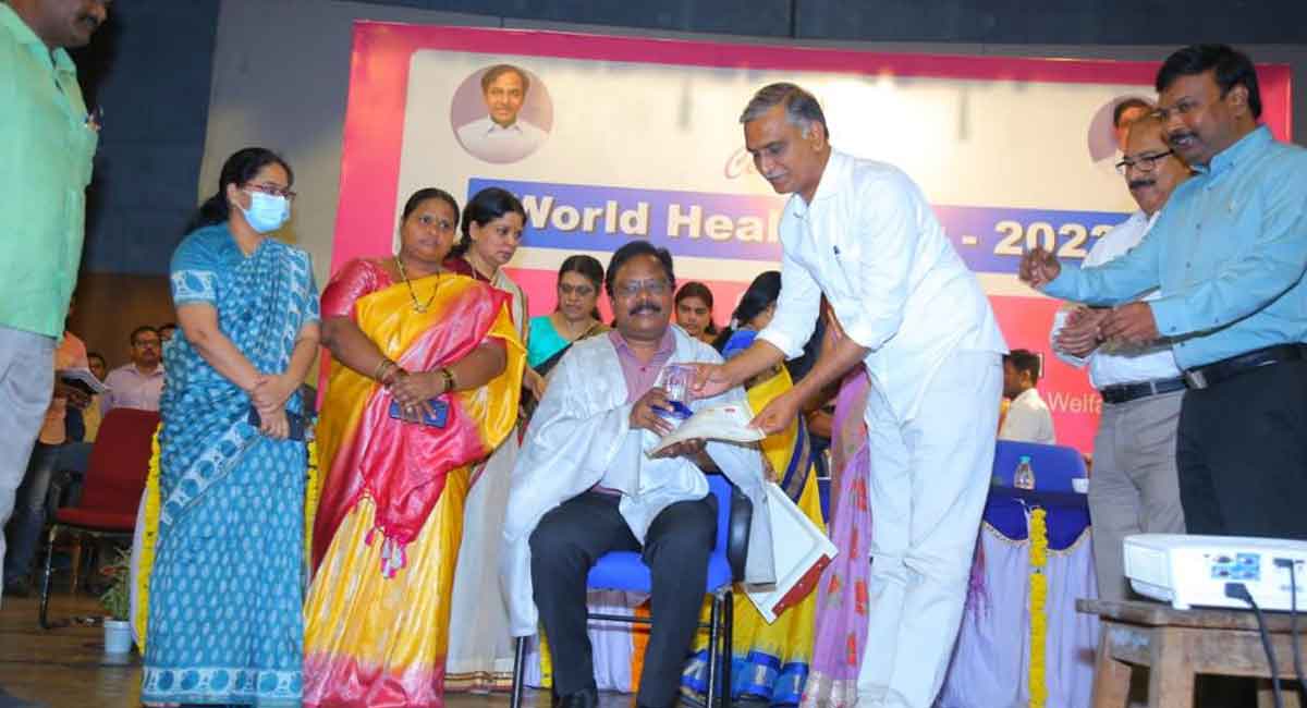 Time to deliver quality health care services in humane way, Harish Rao to Govt health staff