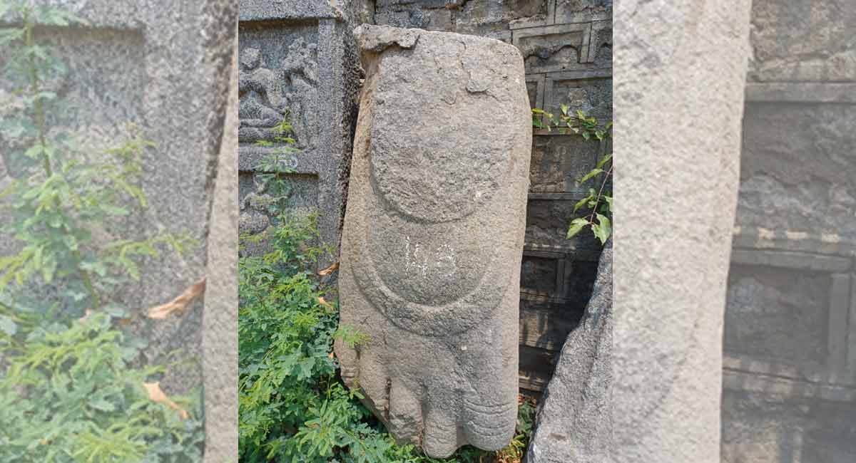 Rare Jain Tirthankara foot sculpture unearthed in Telangana’s Kolanupaka