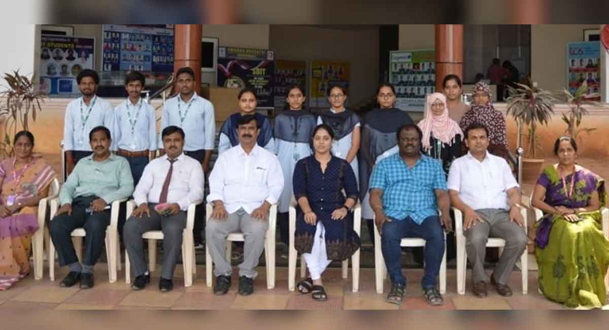 Ten students of SBIT-Khammam secure jobs in Capgemini