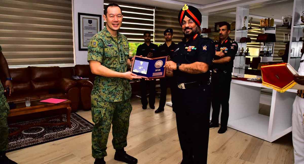 Singapore Armed Forces delegation visits MCEME, Secunderabad