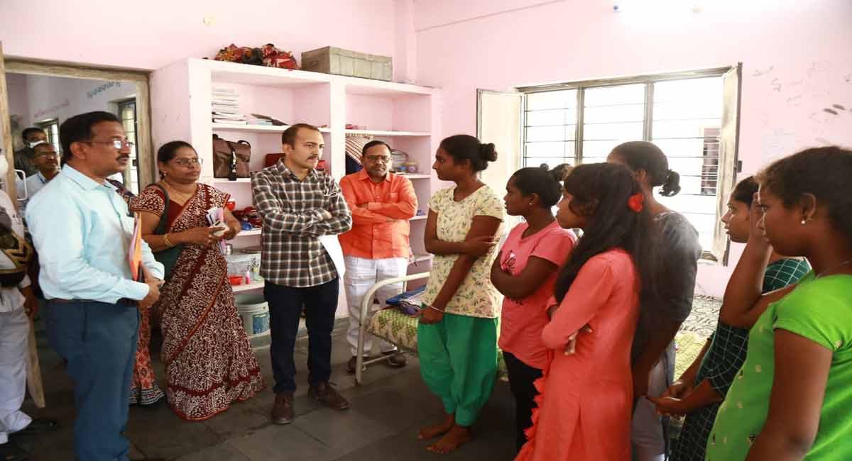 Telangana: District collector angered over poor sanitation in welfare hostel