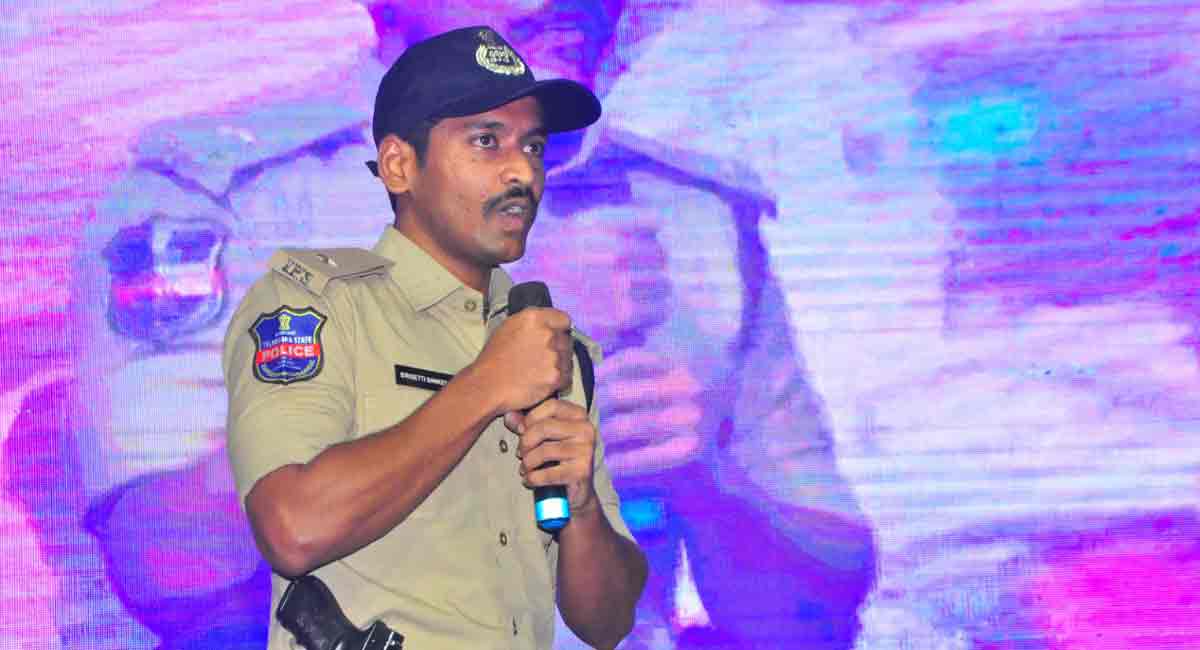 Beat competition with hard work and dedication, says IPS officer Siriseti  Sankeerth - Telangana Today