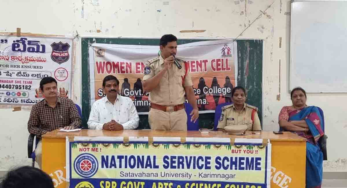 Karimnagar SHE team organises awareness programme on women safety, security