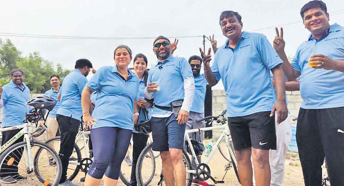 Hyderabad-based Life’s a Pitch helps corporate employees unwind through sports