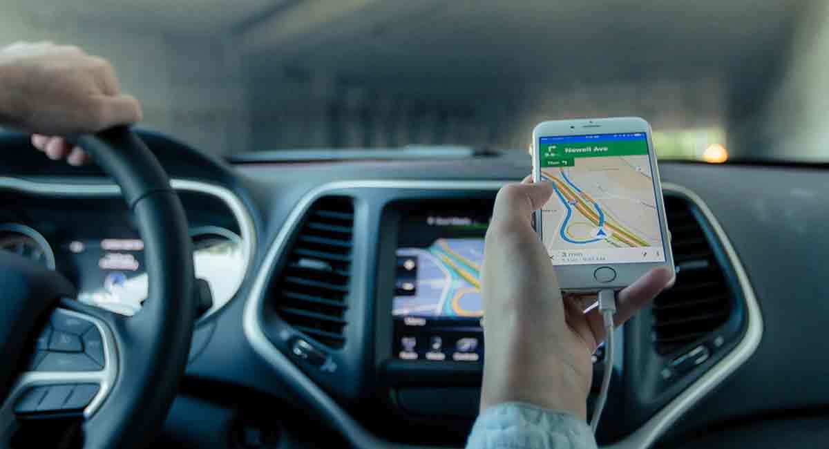 Connected car apps stealing your data without consent, warn experts