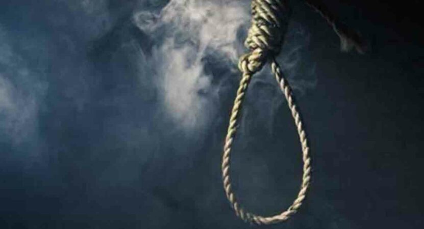 Hyderabad: Husband refuses movie outing, wife hangs self