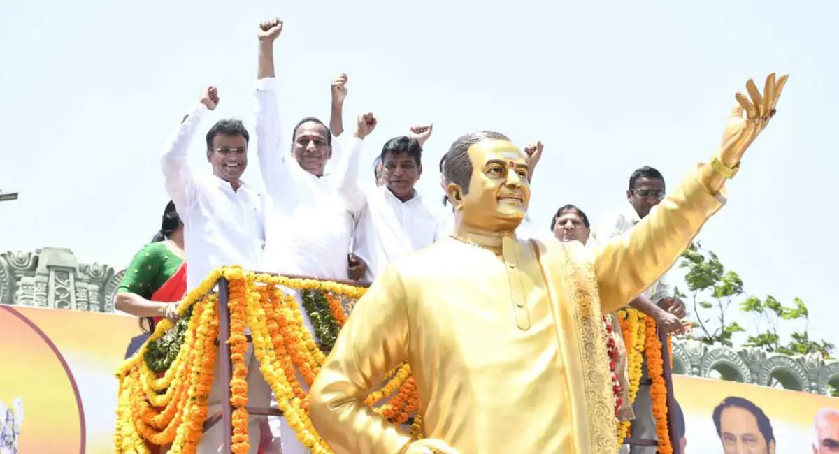 Rich tributes paid to NTR in Telangana on his birth anniversary