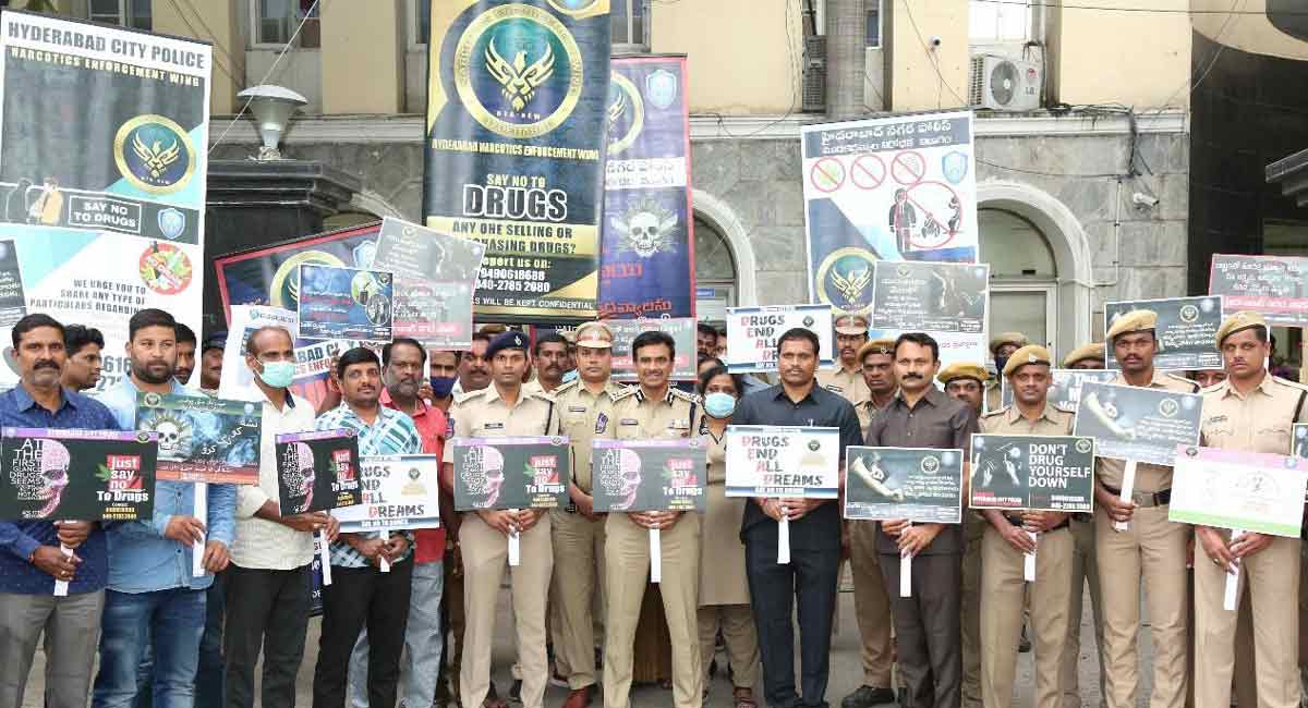 Hyderabad police to form Anti-Drug Committees in schools