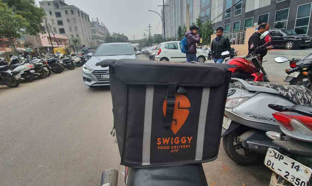 Woman shares ‘creepy’ messages she received from Swiggy agent
