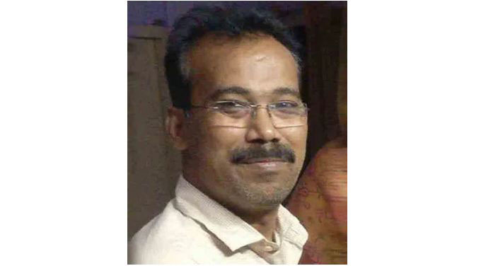 Sr Journalist Mendu Srinivas dies of heart attack in Parkal