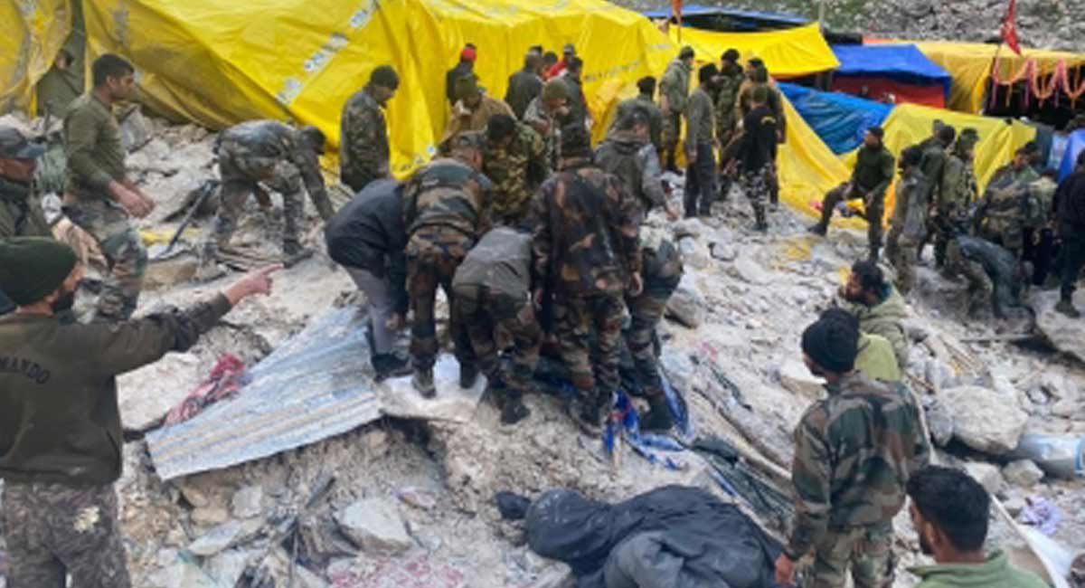 Amarnath Yatra temporarily suspended after 15 killed in cloudburst -  Telangana Today