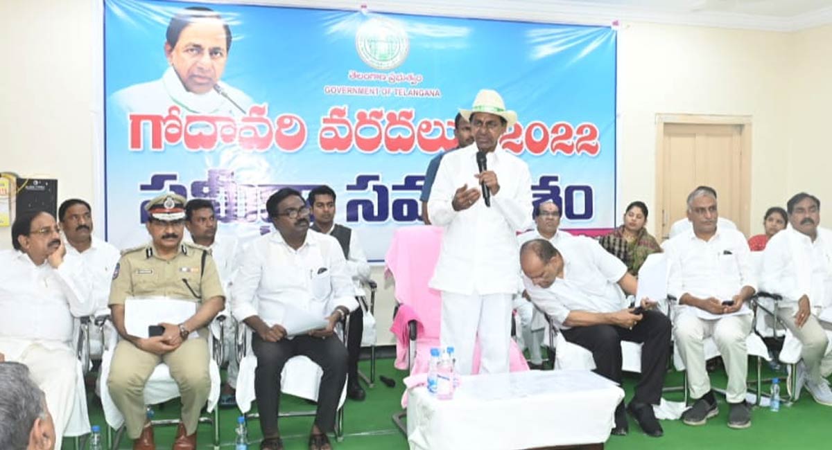 CM KCR announces Rs 1,000 crore to protect Bhadrachalam from flooding