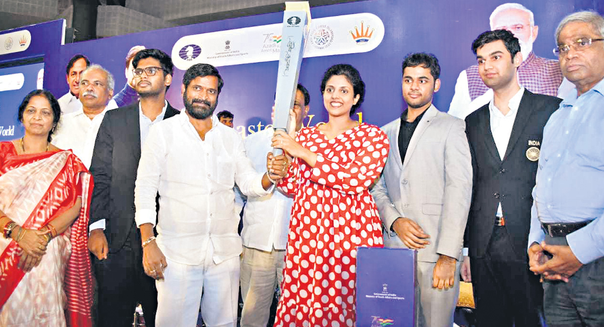 Chess Olympiad torch relay arrives in Hyderabad